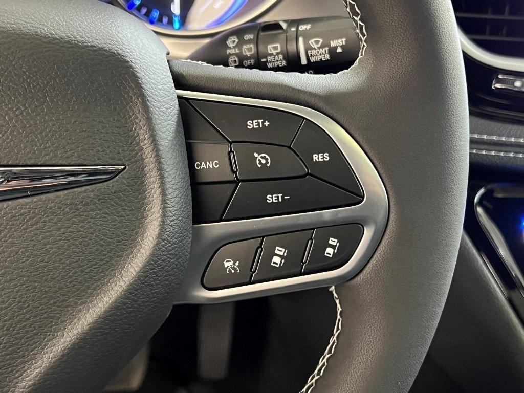 new 2026 Chrysler Pacifica car, priced at $43,099
