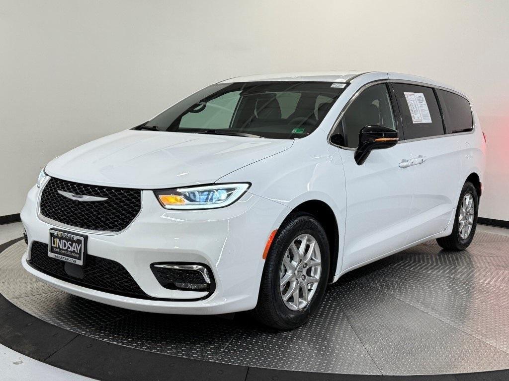 used 2024 Chrysler Pacifica car, priced at $30,800