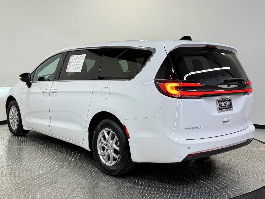 used 2024 Chrysler Pacifica car, priced at $30,800