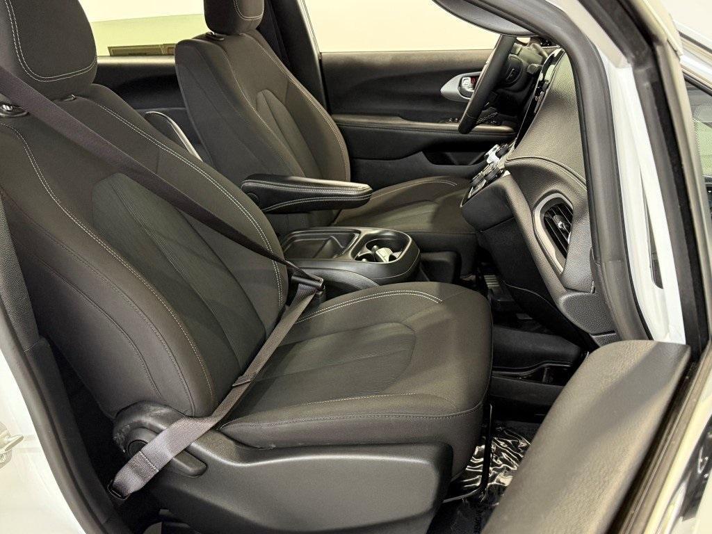 used 2024 Chrysler Pacifica car, priced at $30,800