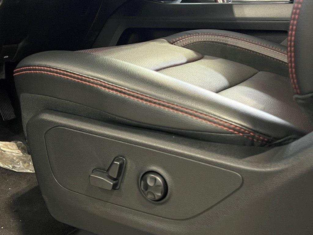 new 2025 Ram 1500 car, priced at $64,101