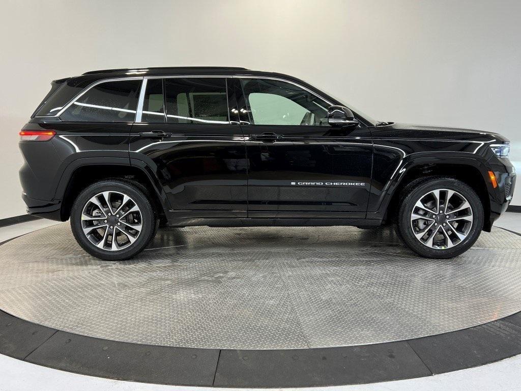 new 2025 Jeep Grand Cherokee car, priced at $60,812