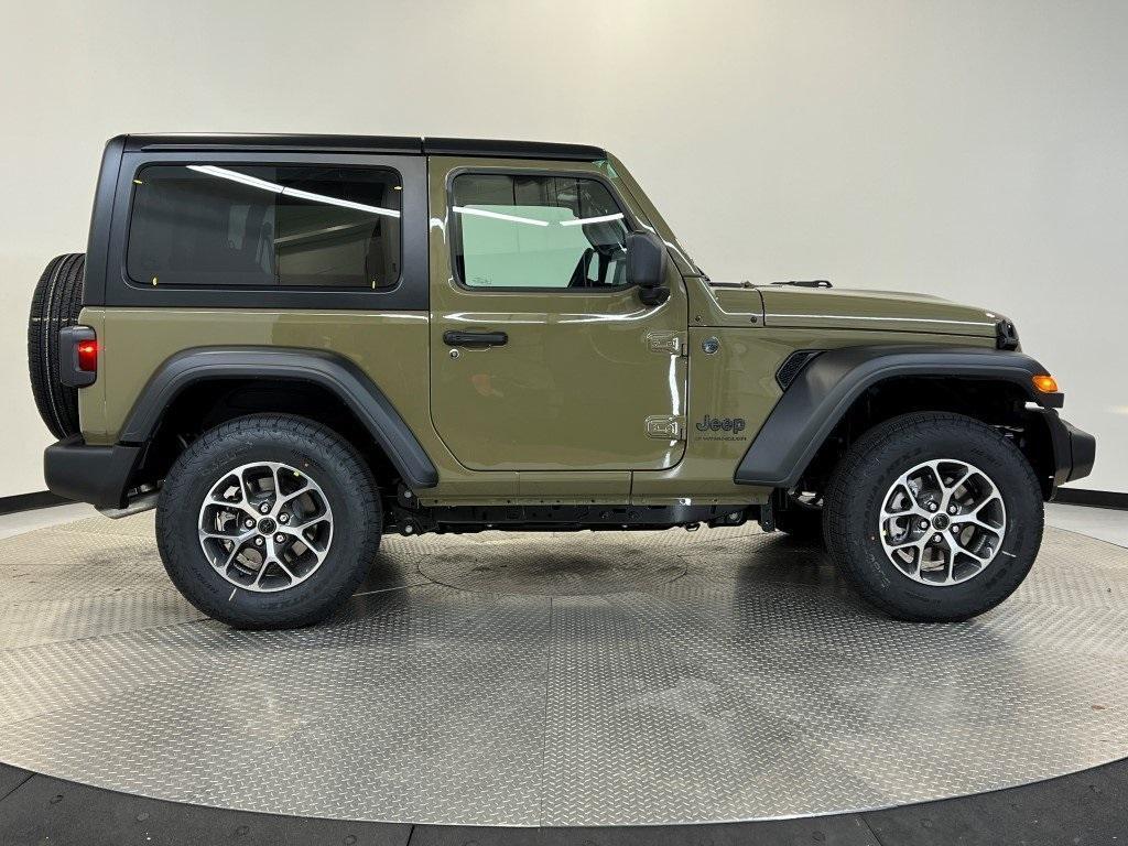 new 2025 Jeep Wrangler car, priced at $37,708