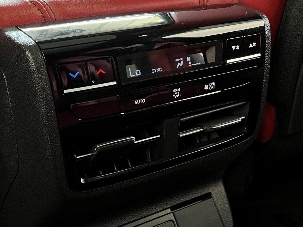 used 2022 Acura MDX car, priced at $43,600