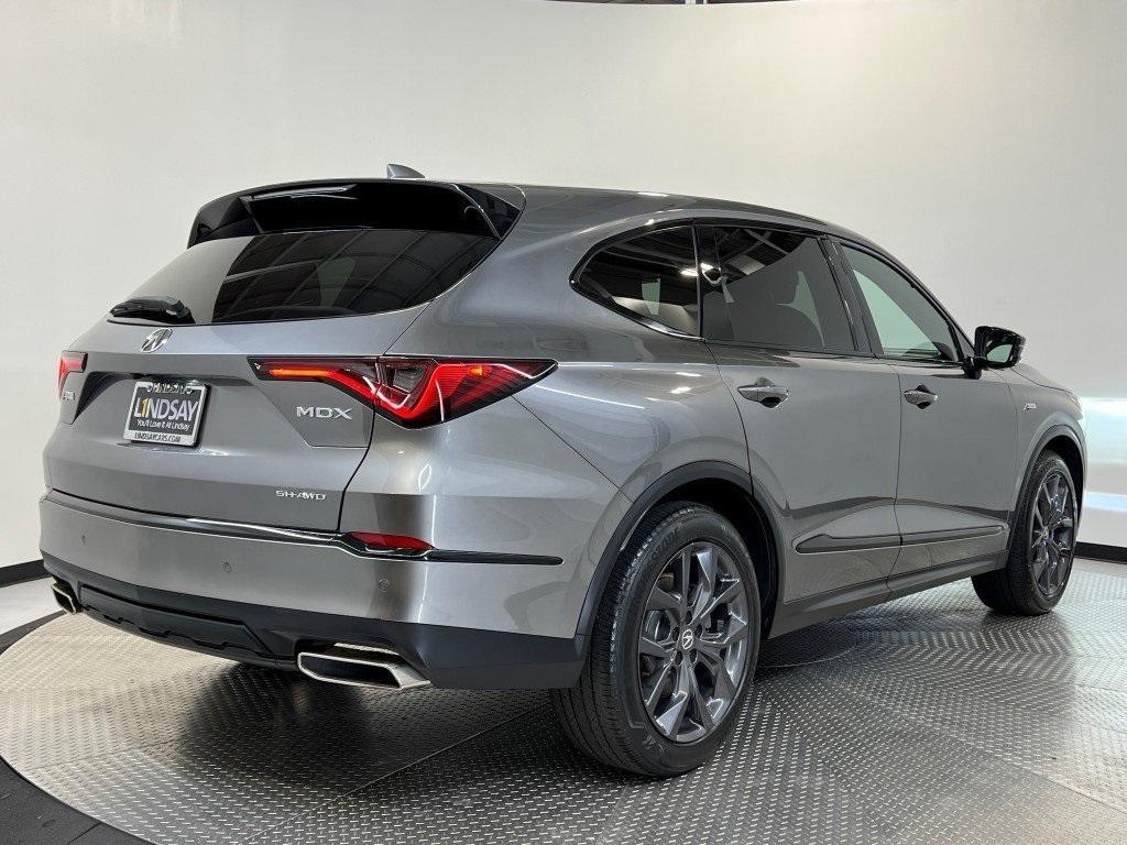 used 2022 Acura MDX car, priced at $43,600