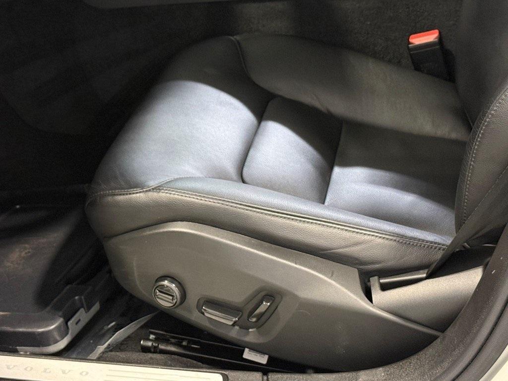 used 2021 Volvo S60 car, priced at $24,800