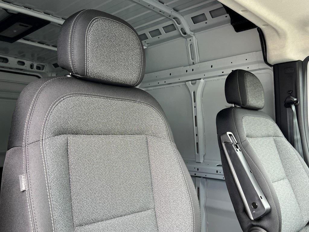 new 2025 Ram ProMaster 1500 car, priced at $47,720