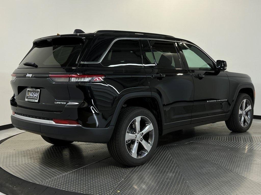 new 2025 Jeep Grand Cherokee car, priced at $49,637