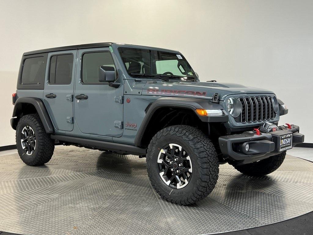 new 2025 Jeep Wrangler car, priced at $61,670