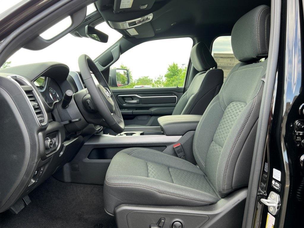 new 2025 Ram 1500 car, priced at $46,490