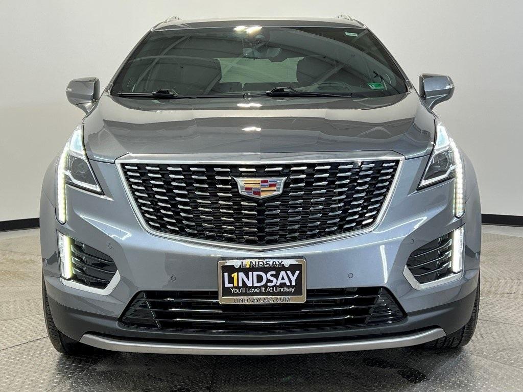 used 2021 Cadillac XT5 car, priced at $32,500