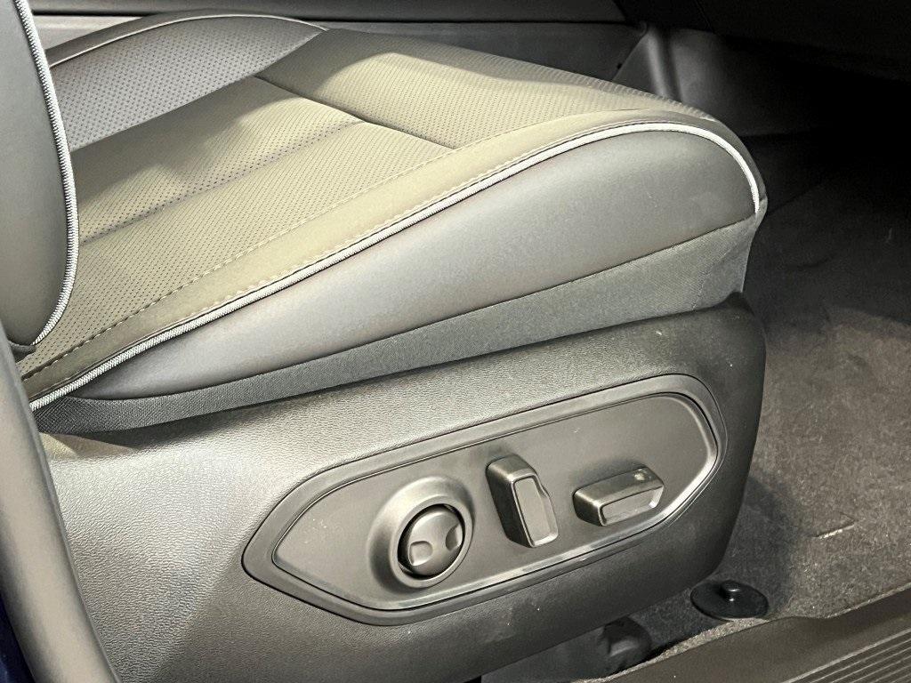 new 2025 Jeep Wagoneer S car, priced at $43,560