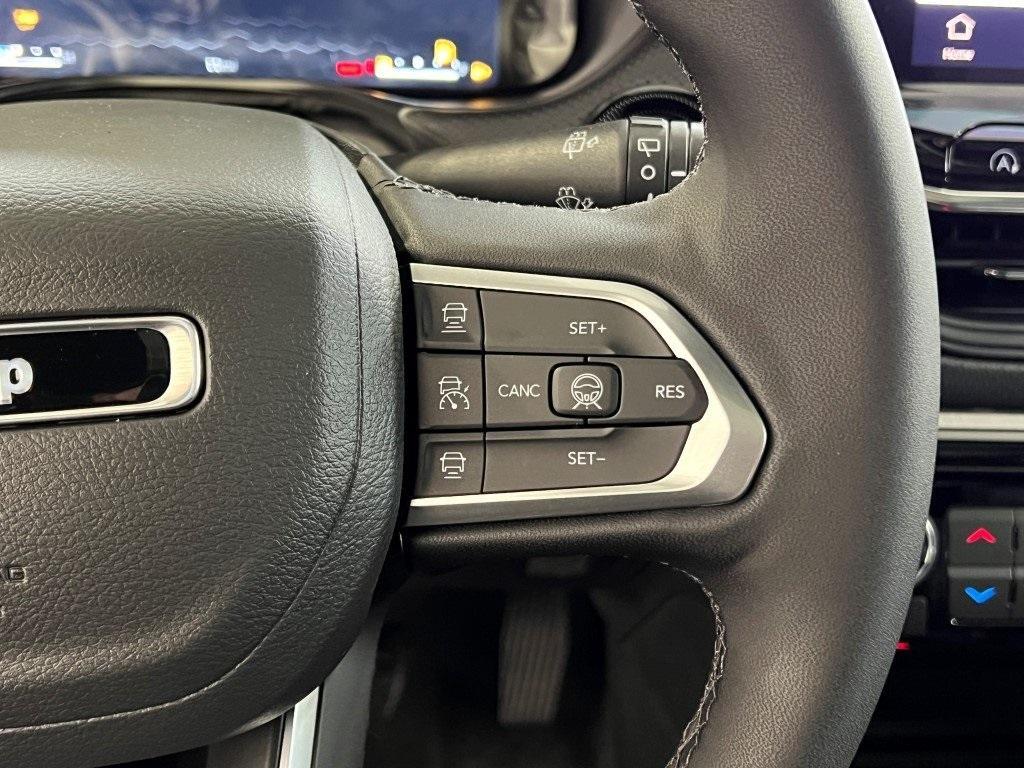new 2025 Jeep Compass car, priced at $37,428