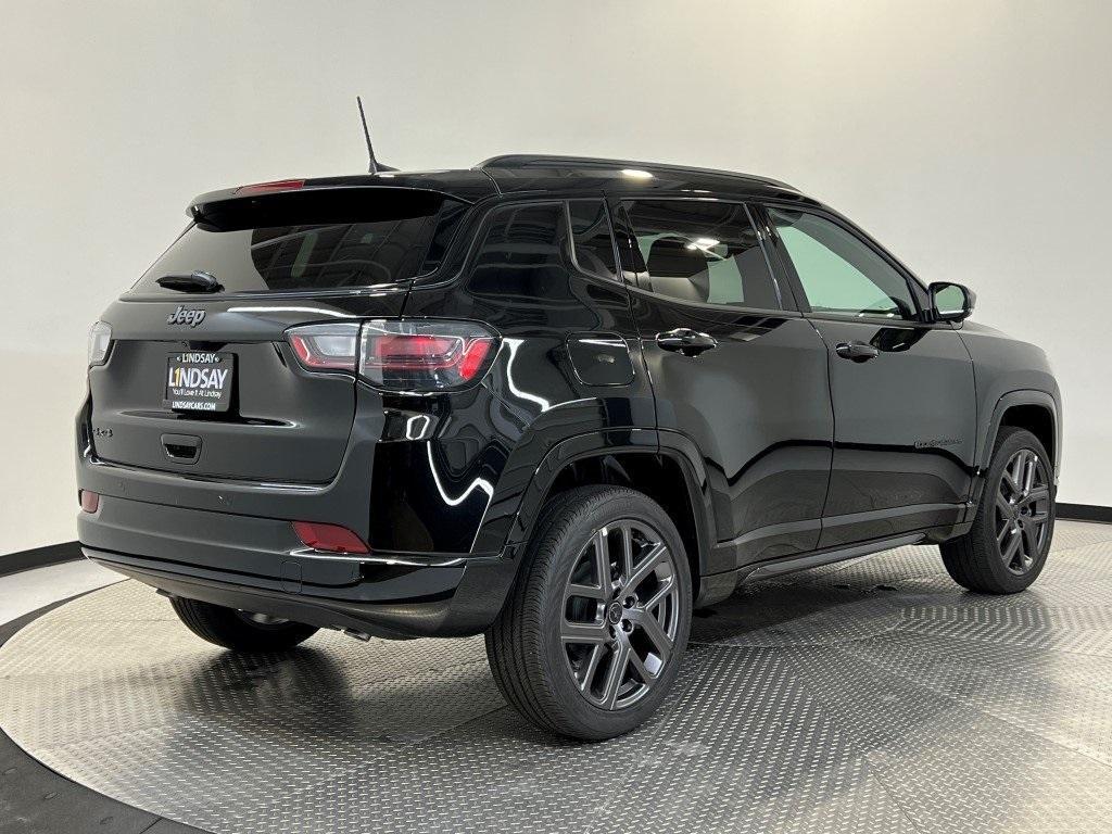 new 2025 Jeep Compass car, priced at $37,428
