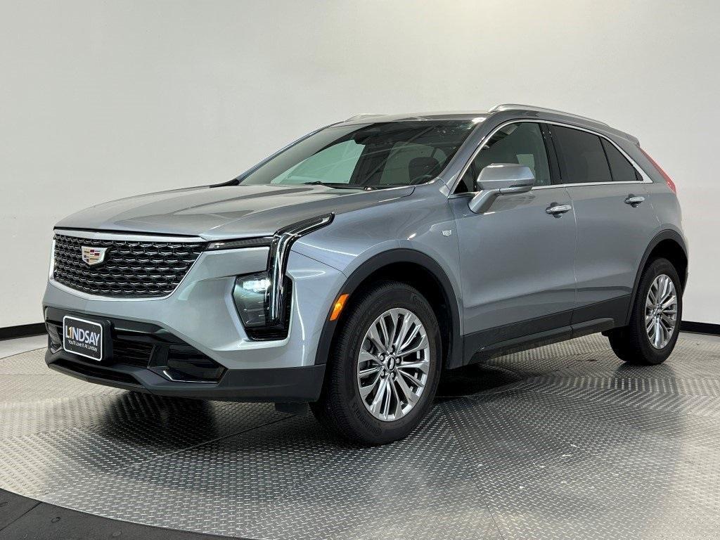 used 2024 Cadillac XT4 car, priced at $35,300