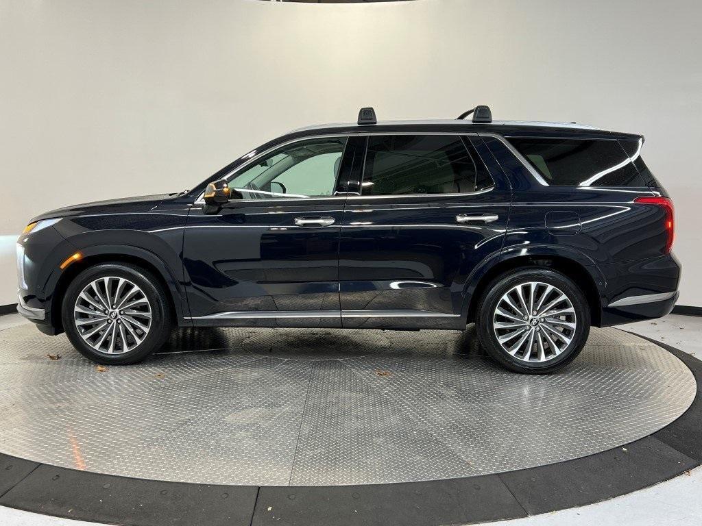 used 2024 Hyundai Palisade car, priced at $41,900