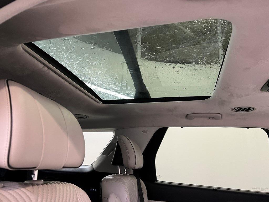 used 2024 Hyundai Palisade car, priced at $41,900