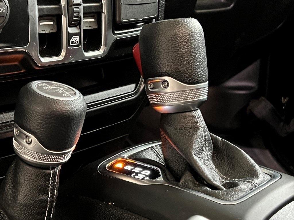 used 2022 Jeep Wrangler Unlimited car, priced at $36,200