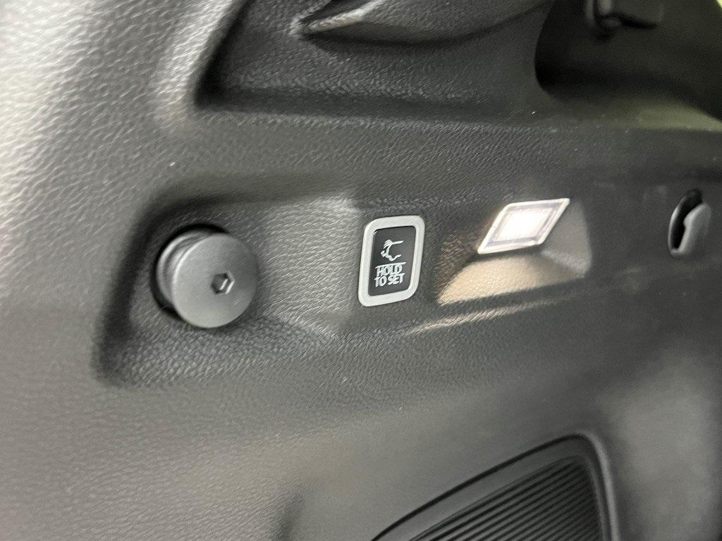 new 2025 Jeep Grand Cherokee L car, priced at $50,178