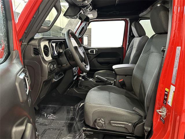 new 2024 Jeep Gladiator car, priced at $39,240