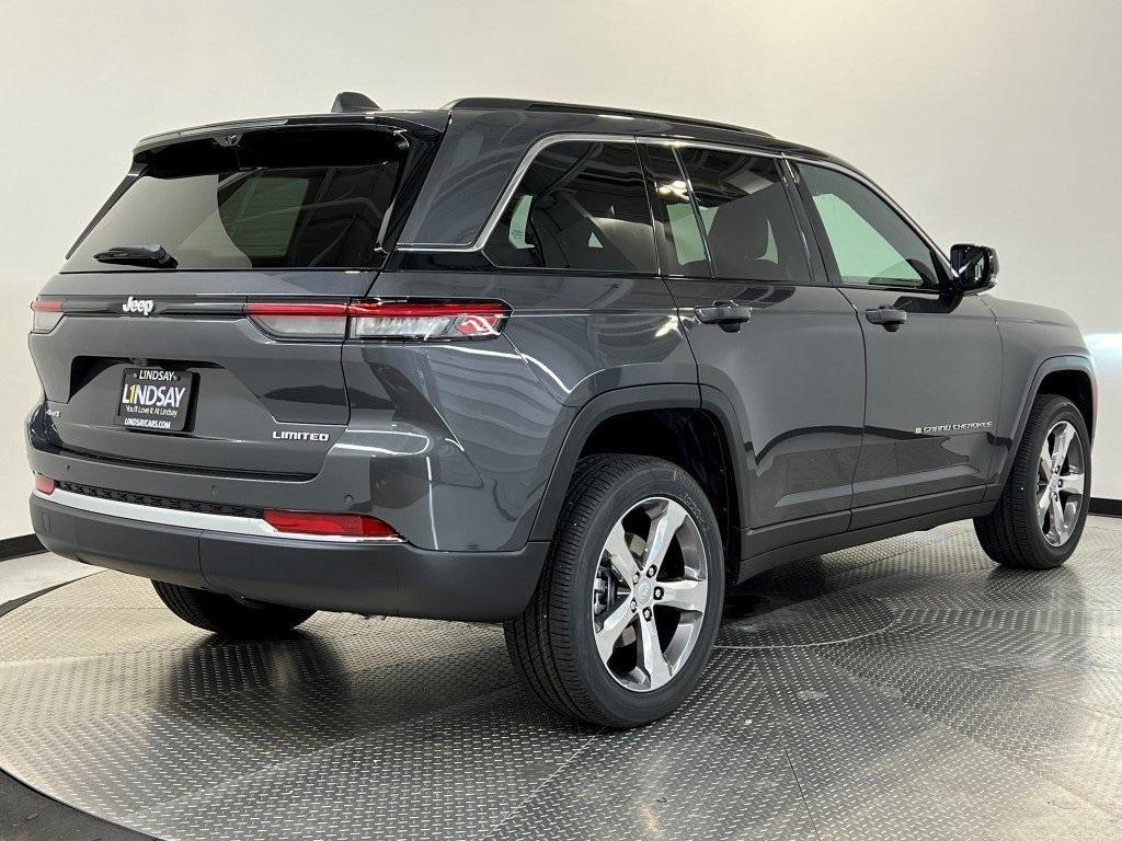 new 2025 Jeep Grand Cherokee car, priced at $49,637