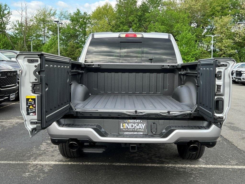 new 2025 Ram 1500 car, priced at $52,709