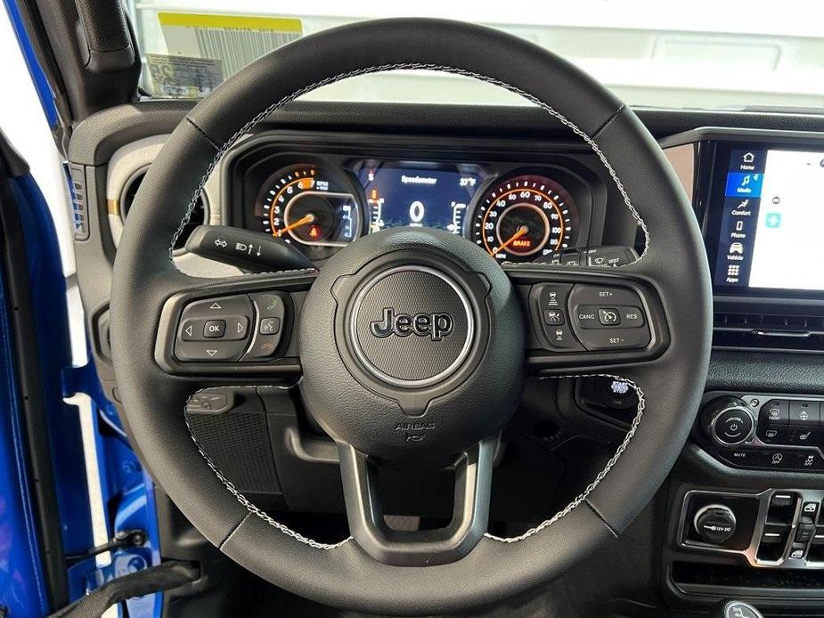 new 2025 Jeep Wrangler car, priced at $50,654