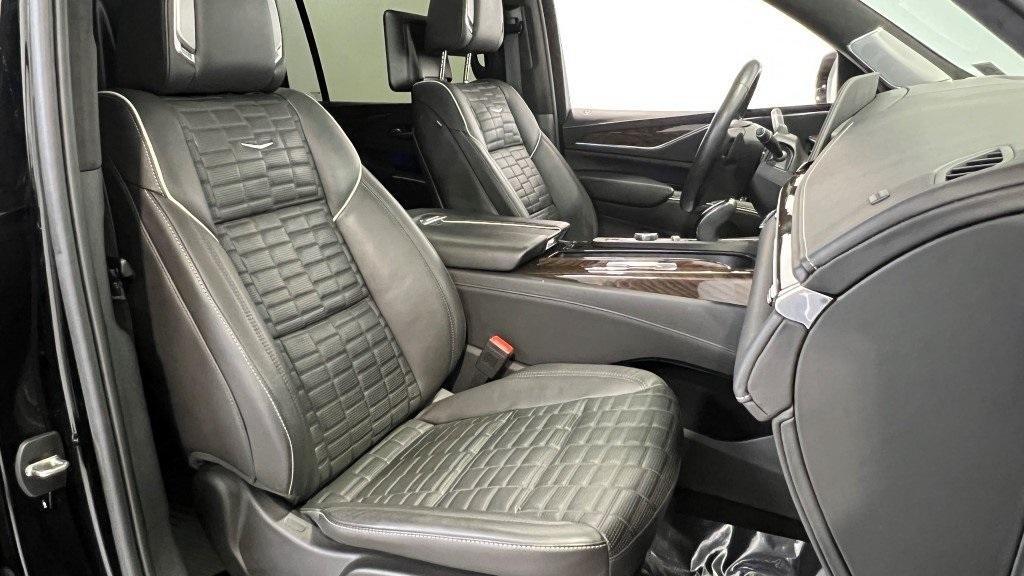 used 2023 Cadillac Escalade ESV car, priced at $89,700