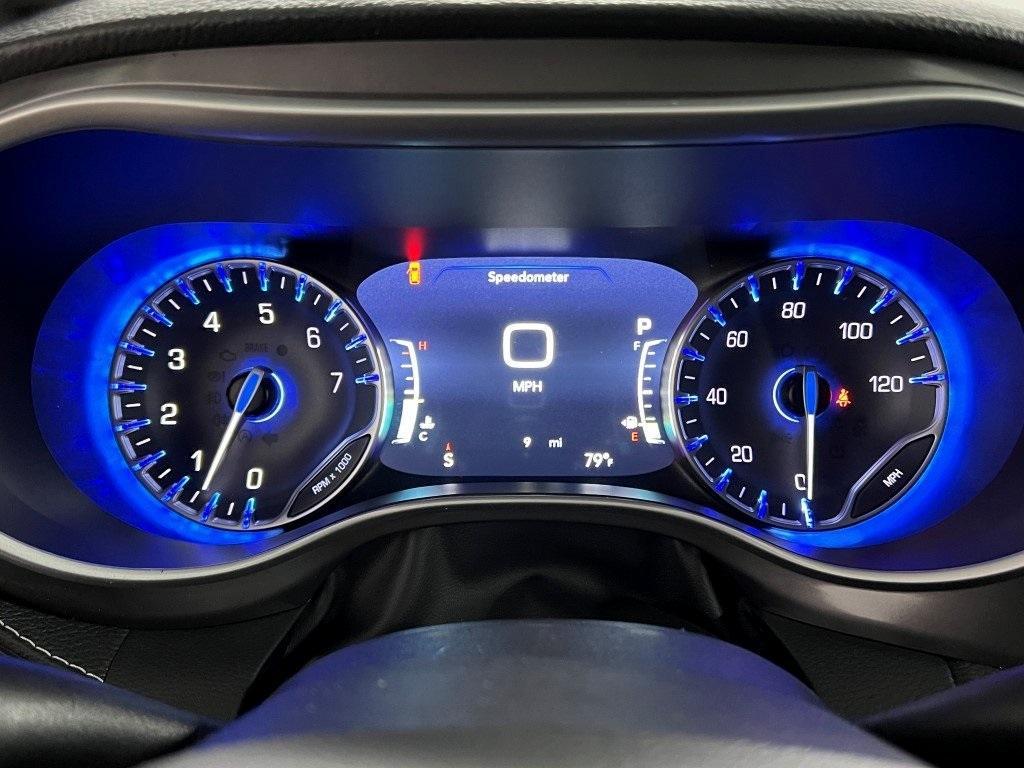 new 2025 Chrysler Pacifica car, priced at $42,577