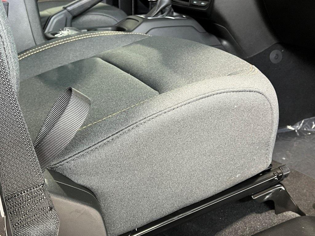 new 2025 Jeep Gladiator car, priced at $44,499