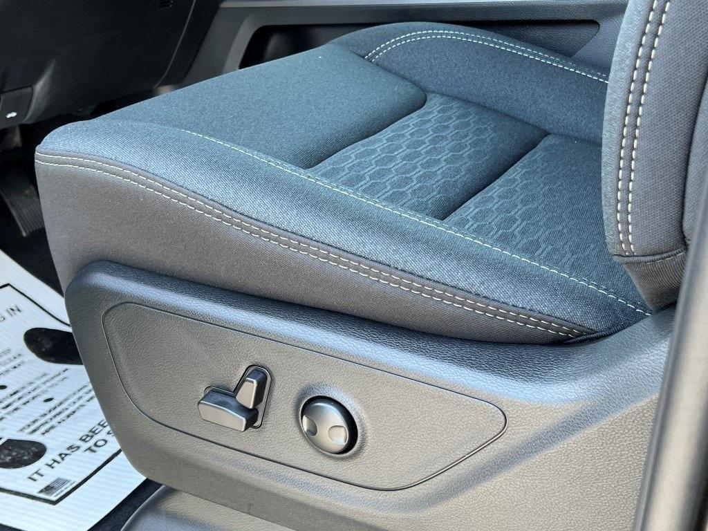 new 2025 Ram 1500 car, priced at $51,709