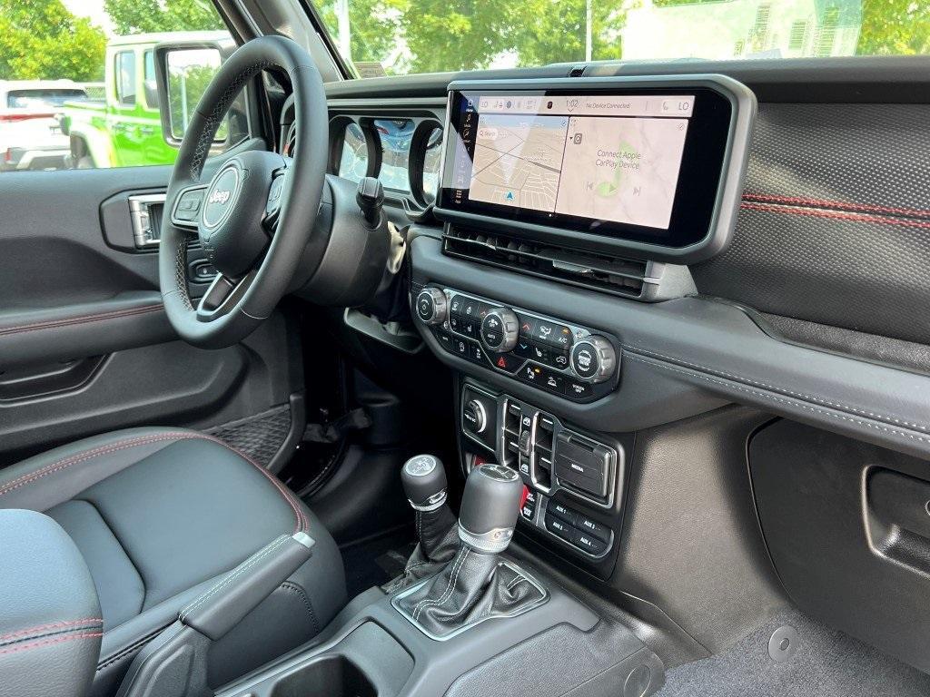 new 2025 Jeep Gladiator car, priced at $53,838