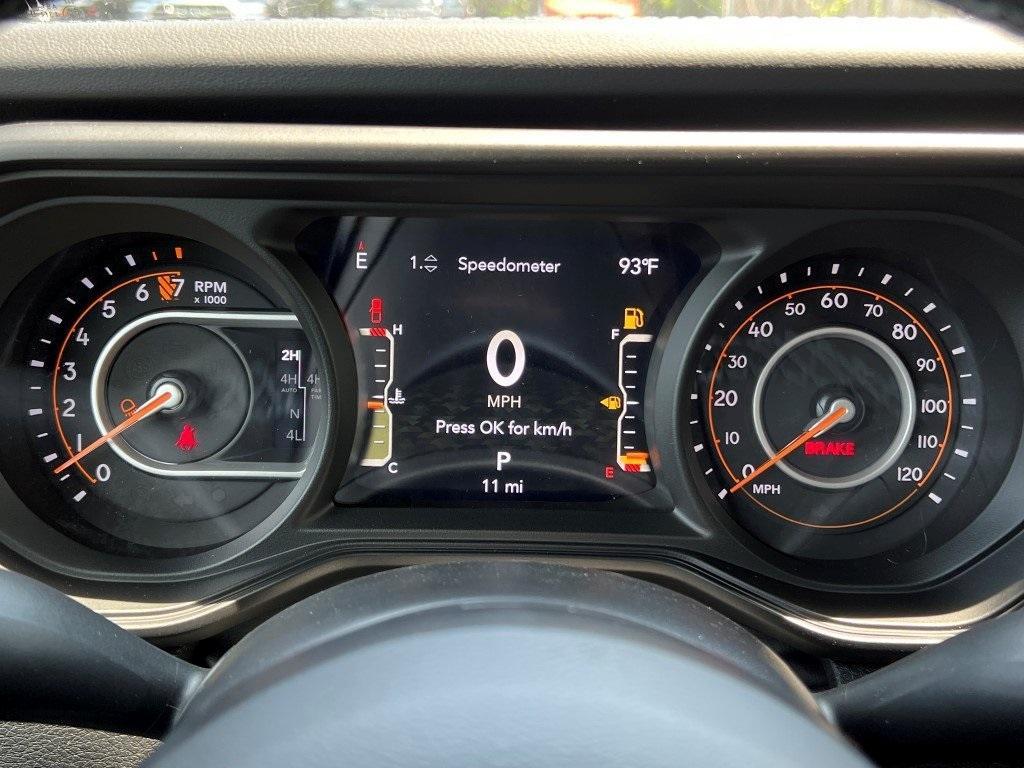 new 2025 Jeep Gladiator car, priced at $53,838