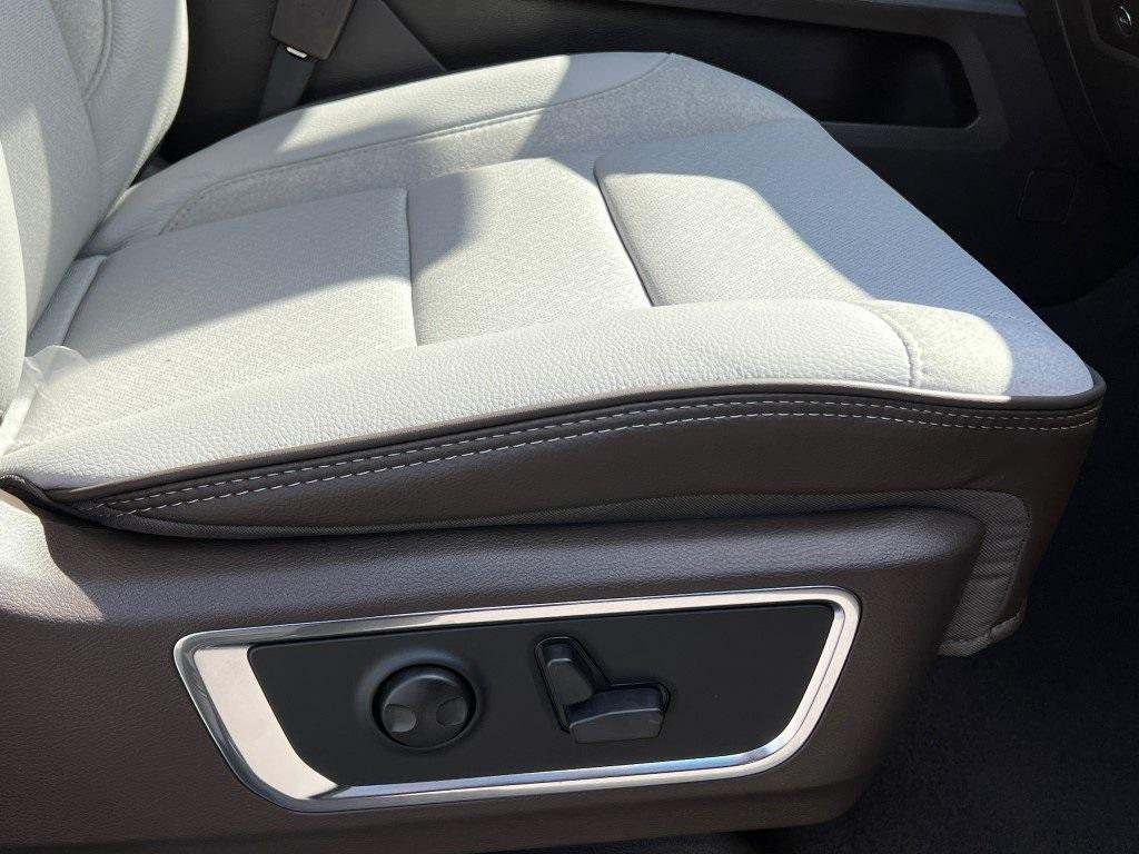 new 2026 Ram 1500 car, priced at $59,040