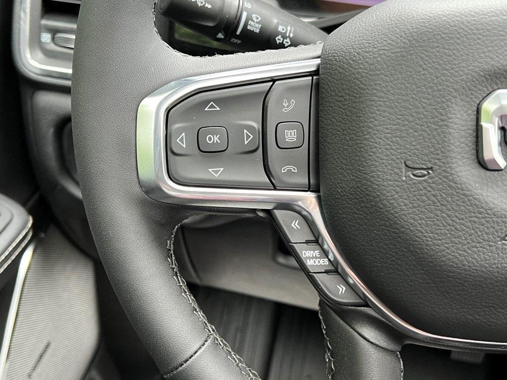 new 2025 Ram 1500 car, priced at $60,911