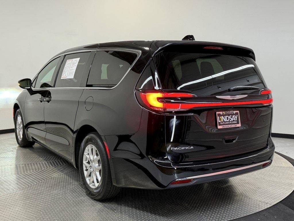 used 2025 Chrysler Pacifica car, priced at $34,700