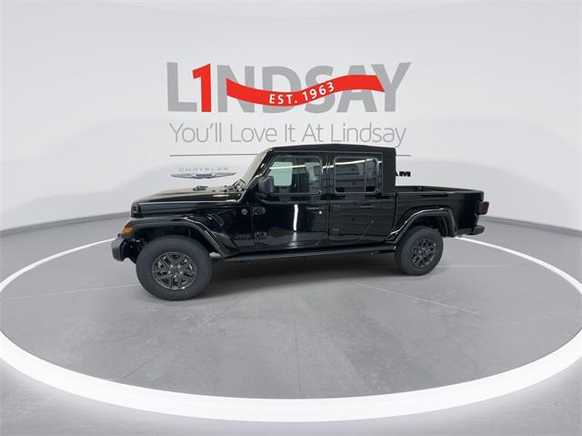 new 2024 Jeep Gladiator car, priced at $41,740