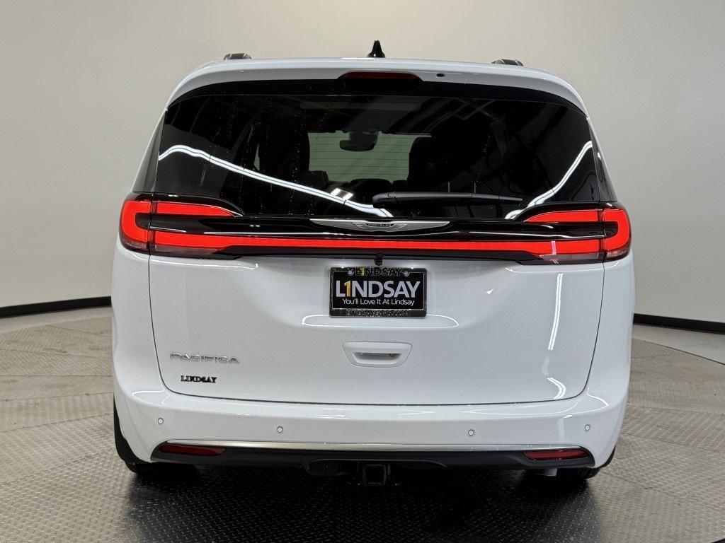 new 2026 Chrysler Pacifica car, priced at $52,023