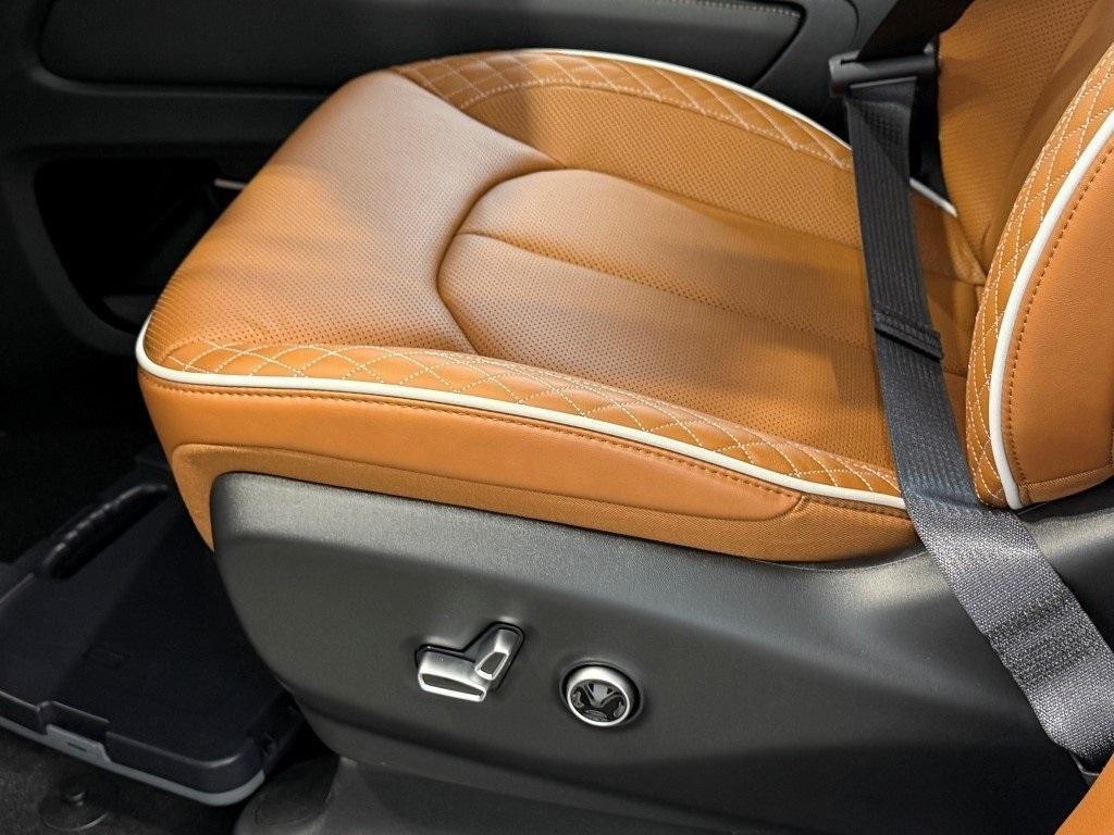 new 2026 Chrysler Pacifica car, priced at $52,023