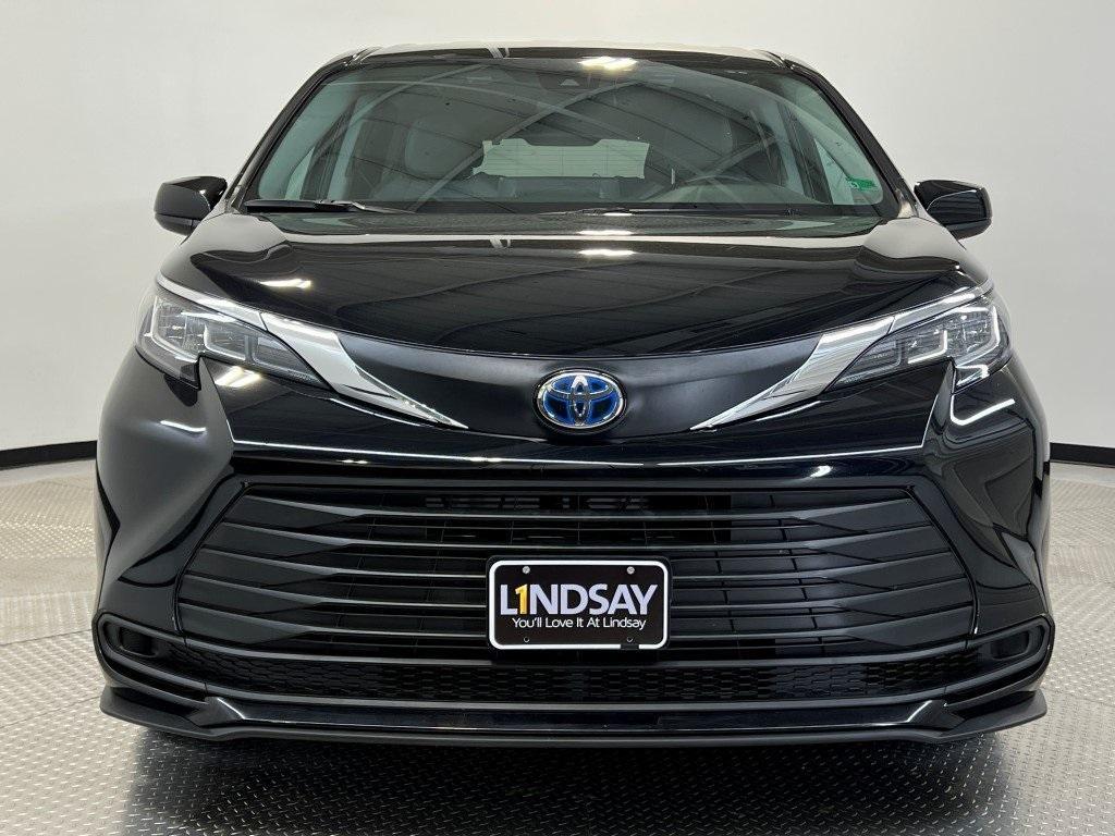 used 2021 Toyota Sienna car, priced at $36,200