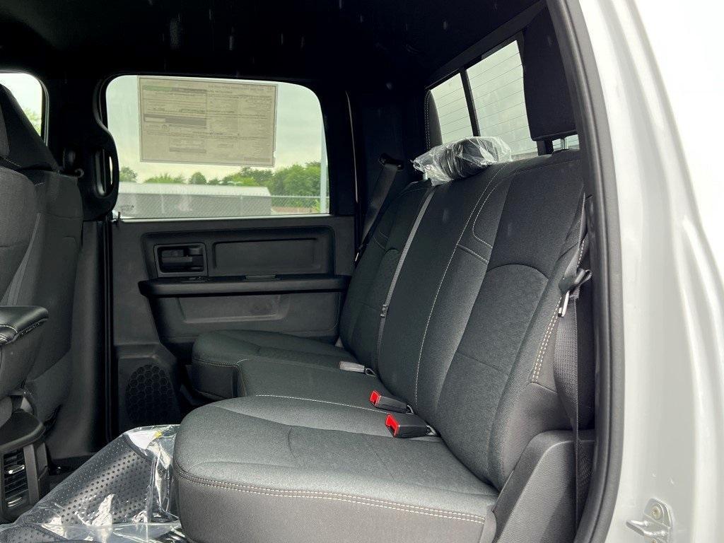 new 2025 Ram 2500 car, priced at $59,789