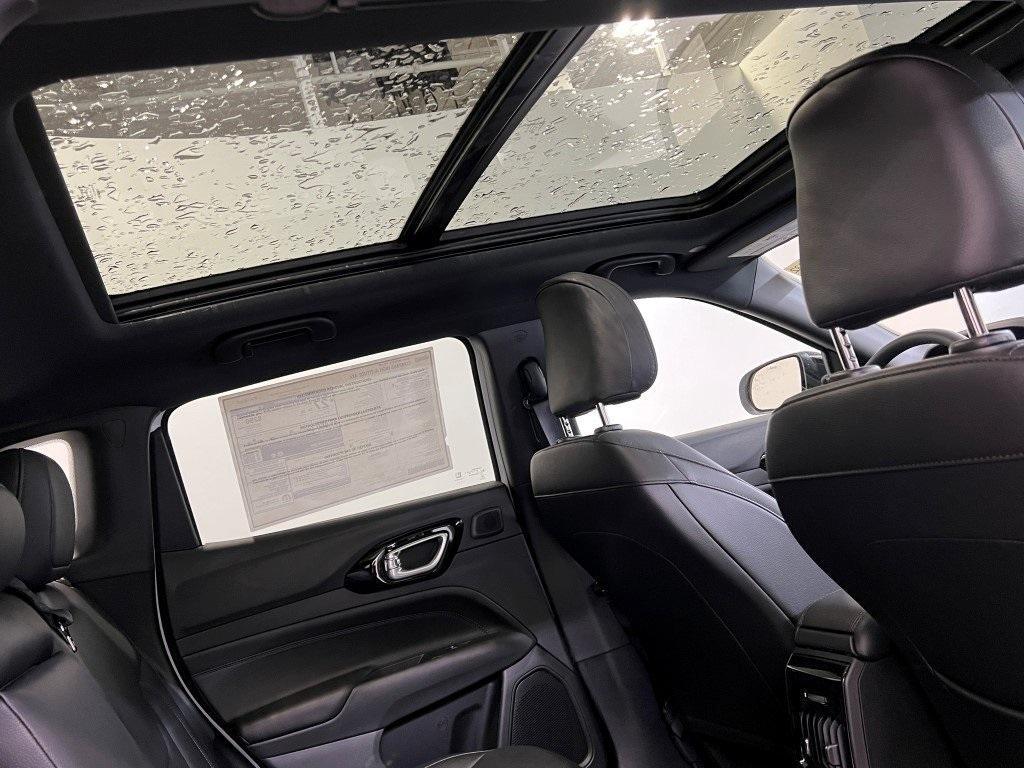 new 2025 Jeep Compass car, priced at $37,380