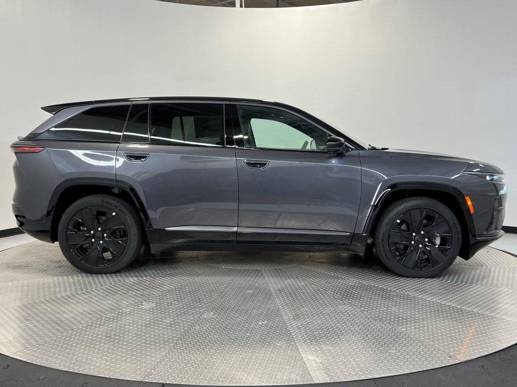new 2025 Jeep Wagoneer S car, priced at $59,001