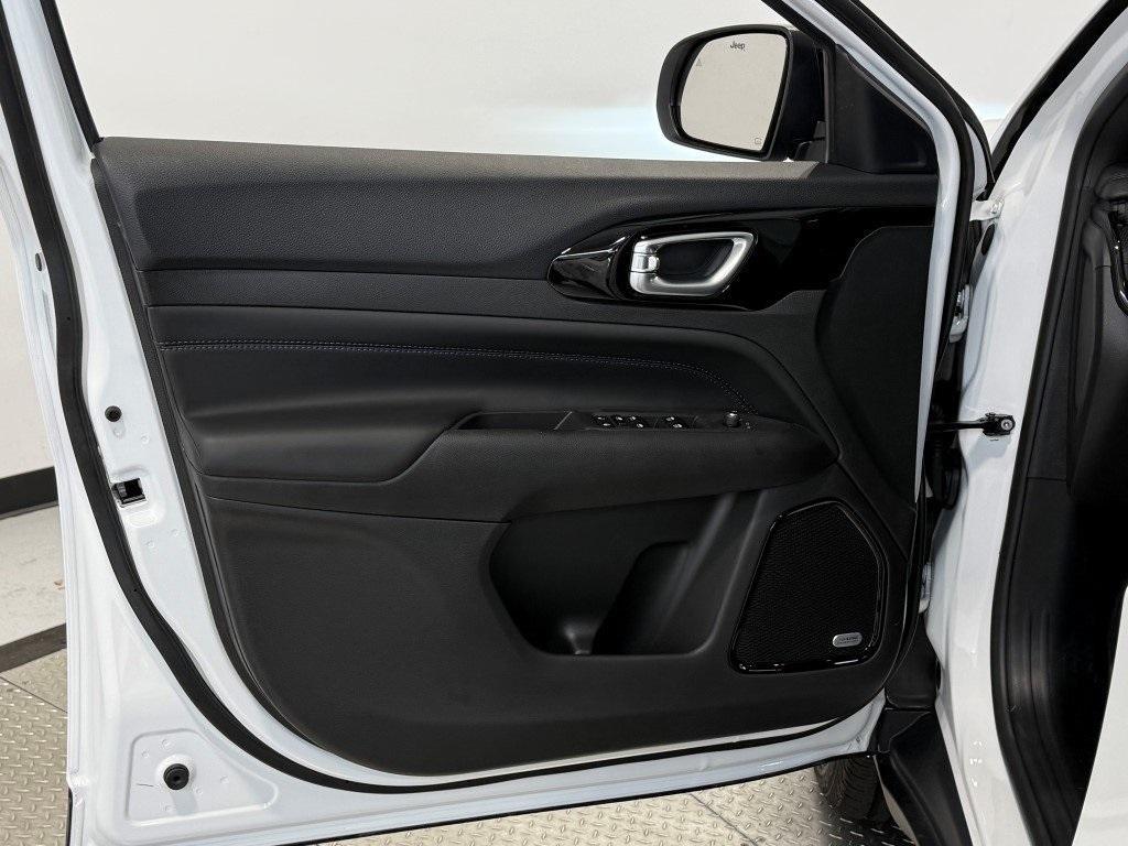new 2026 Jeep Compass car, priced at $38,665