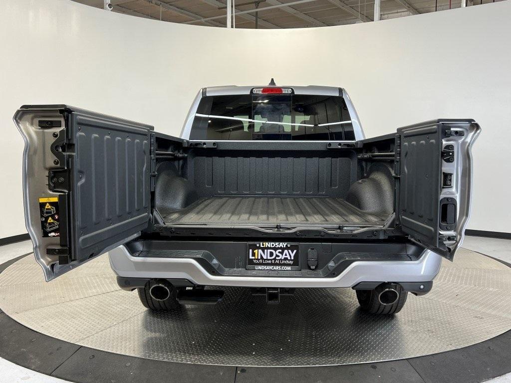 new 2025 Ram 1500 car, priced at $52,209