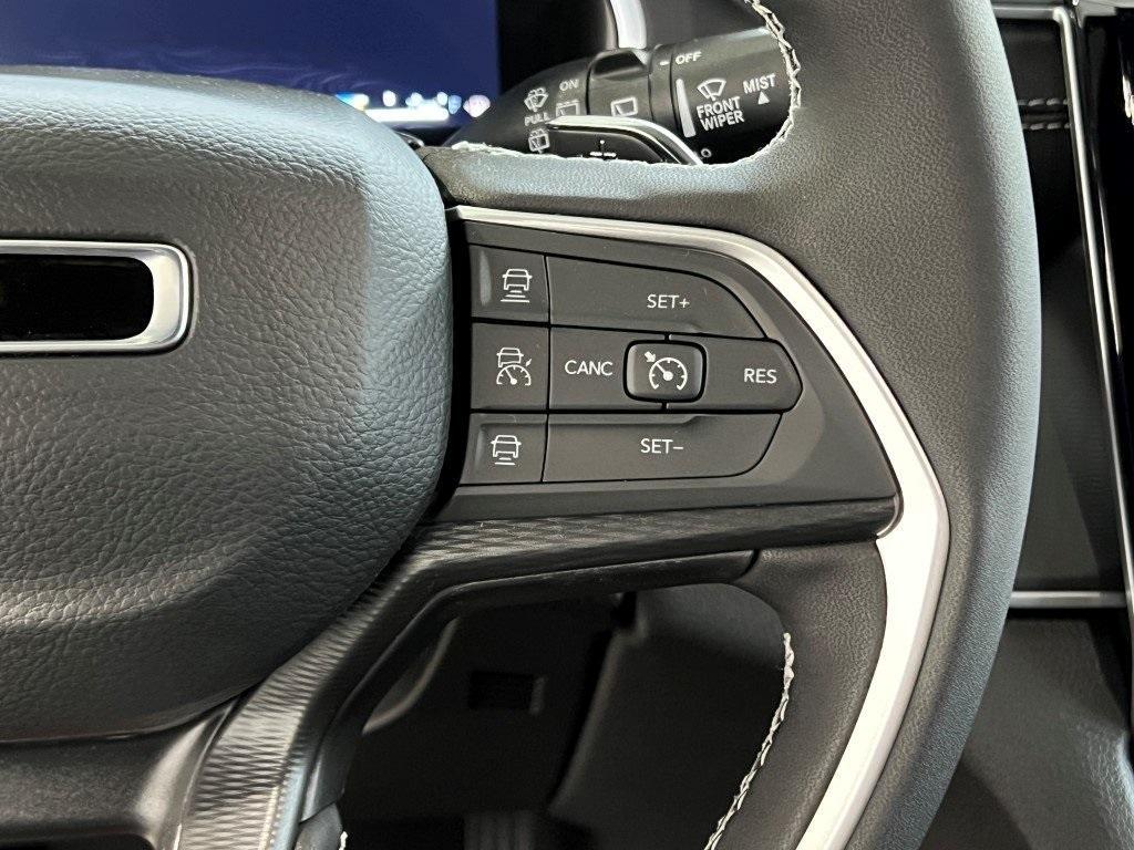 new 2025 Jeep Grand Cherokee L car, priced at $40,288