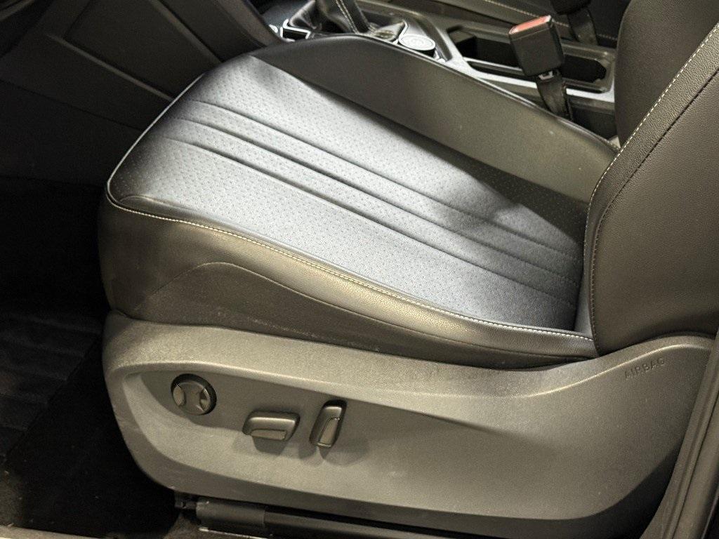 used 2022 Volkswagen Tiguan car, priced at $23,900