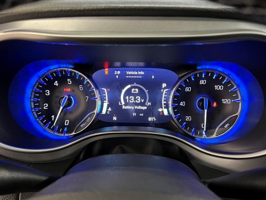 new 2025 Chrysler Pacifica car, priced at $47,918