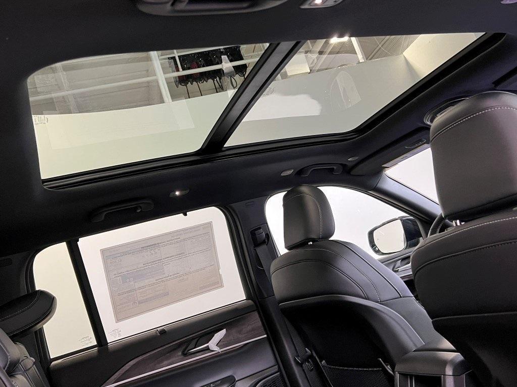 new 2025 Jeep Grand Cherokee car, priced at $48,312