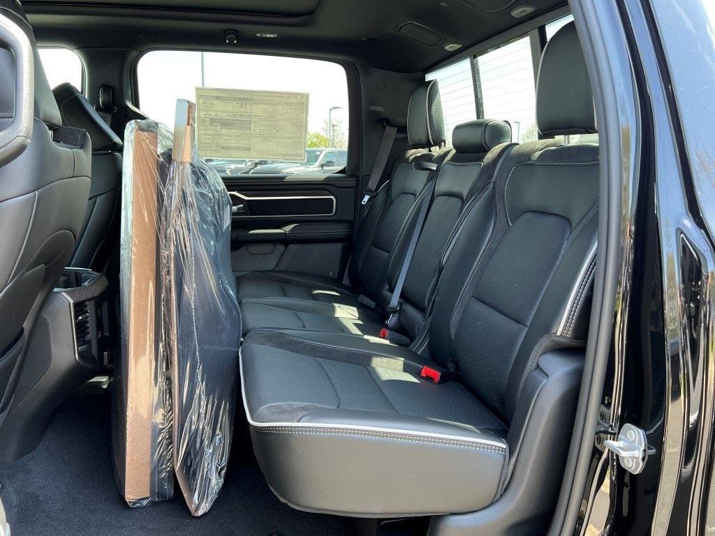 new 2025 Ram 1500 car, priced at $62,112